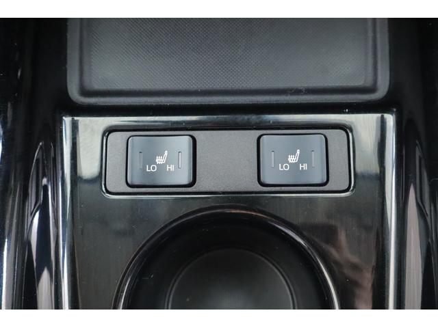 プリウス Ａツーリングセレクション　純正１１．６インチナビ　地デジＴＶ　バックカメラ　ＢＳＭ　衝突被害軽減ブレーキ　レーダークルーズ　車線逸脱警報　スマートキー　ＥＴＣ２．０　オートハイビーム　クリアランスソナー　シートヒーター　ＡＣ１００Ｖ－１５００Ｗ　ドラレコ（28枚目）