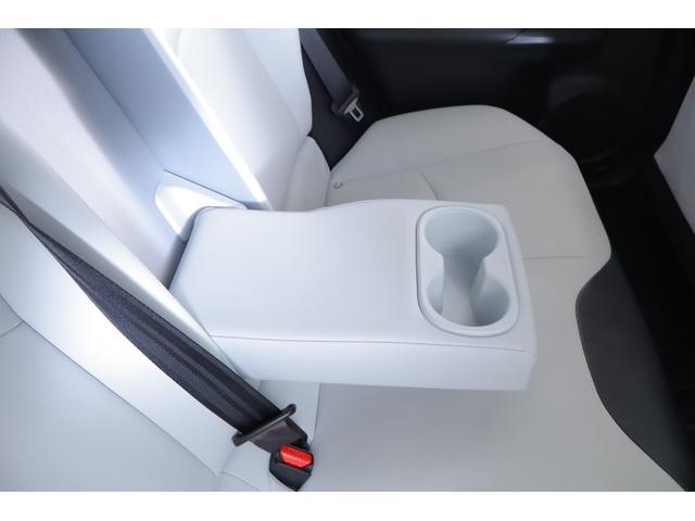 プリウス Ａツーリングセレクション　純正１１．６インチナビ　地デジＴＶ　バックカメラ　ＢＳＭ　衝突被害軽減ブレーキ　レーダークルーズ　車線逸脱警報　スマートキー　ＥＴＣ２．０　オートハイビーム　クリアランスソナー　シートヒーター　ＡＣ１００Ｖ－１５００Ｗ　ドラレコ（43枚目）