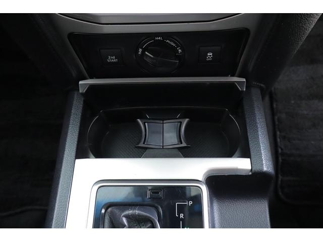 ランドクルーザープラド ＴＸ　４ＷＤ　衝突被害軽減ブレーキ　純正９型ナビ　地デジＴＶ　バックカメラ　スマートキー　ＥＴＣ２．０　レーダークルーズ　車線逸脱警報　オートハイビーム　先行車発進告知機能　クリアランスソナー　Ｂｌｕｅｔｏｏｔｈ接続　ドラレコ　ＬＥＤヘッドライト　横滑り防止装置（26枚目）