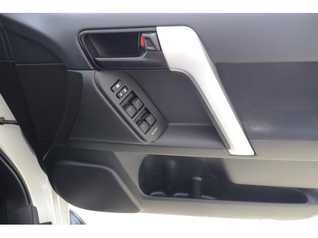 ランドクルーザープラド ＴＸ　４ＷＤ　衝突被害軽減ブレーキ　純正９型ナビ　地デジＴＶ　バックカメラ　スマートキー　ＥＴＣ２．０　レーダークルーズ　車線逸脱警報　オートハイビーム　先行車発進告知機能　クリアランスソナー　Ｂｌｕｅｔｏｏｔｈ接続　ドラレコ　ＬＥＤヘッドライト　横滑り防止装置（34枚目）