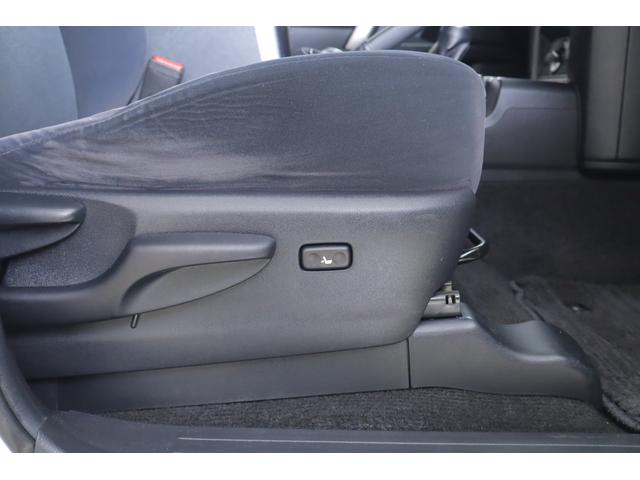 ランドクルーザープラド ＴＸ　４ＷＤ　衝突被害軽減ブレーキ　純正９型ナビ　地デジＴＶ　バックカメラ　スマートキー　ＥＴＣ２．０　レーダークルーズ　車線逸脱警報　オートハイビーム　先行車発進告知機能　クリアランスソナー　Ｂｌｕｅｔｏｏｔｈ接続　ドラレコ　ＬＥＤヘッドライト　横滑り防止装置（36枚目）