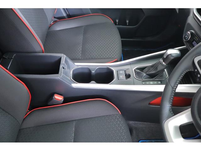 ライズ Ｚ　衝突被害軽減ブレーキ　純正９型ナビ地デジ　全周囲カメラ　スマートキー　ＥＴＣ　レーダークルーズ　オートハイビーム　車線逸脱警報　コーナーセンサー　シートヒーター　Ｂｌｕｅｔｏｏｔｈ接続　先行車発進告知機能　ＬＥＤヘッドライト　前後ドラレコ　ワンオーナー（39枚目）