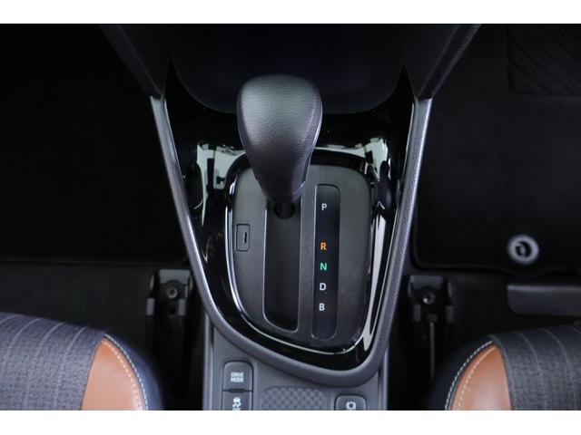 ヤリスクロス ハイブリッドZ アドベンチャー 衝突被害軽減ブレーキ BSM 純正8インチDA 地デジTV 全周囲カメラ レーダークルーズ 車線逸脱警報 オートハイビーム クリアランスソナー シートヒーター ステアリングヒーター 前後ドラレコ LEDヘッドライト ワンオーナー(26枚目)