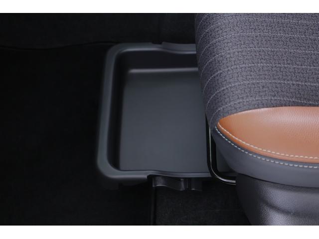 ヤリスクロス ハイブリッドZ アドベンチャー 衝突被害軽減ブレーキ BSM 純正8インチDA 地デジTV 全周囲カメラ レーダークルーズ 車線逸脱警報 オートハイビーム クリアランスソナー シートヒーター ステアリングヒーター 前後ドラレコ LEDヘッドライト ワンオーナー(39枚目)