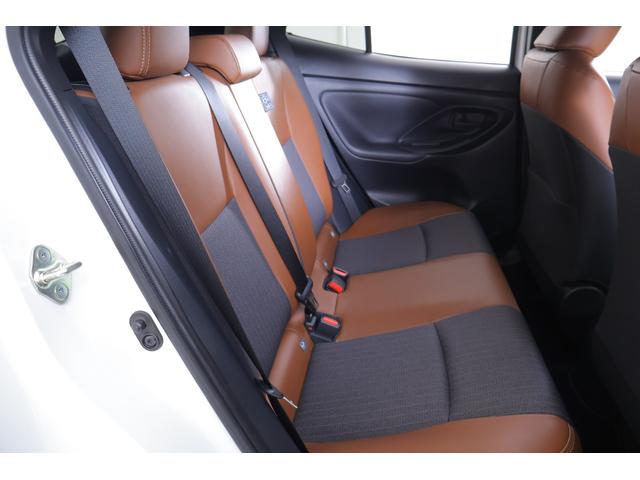 ヤリスクロス ハイブリッドZ アドベンチャー 衝突被害軽減ブレーキ BSM 純正8インチDA 地デジTV 全周囲カメラ レーダークルーズ 車線逸脱警報 オートハイビーム クリアランスソナー シートヒーター ステアリングヒーター 前後ドラレコ LEDヘッドライト ワンオーナー(40枚目)