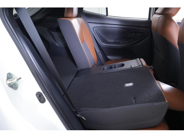 ヤリスクロス ハイブリッドZ アドベンチャー 衝突被害軽減ブレーキ BSM 純正8インチDA 地デジTV 全周囲カメラ レーダークルーズ 車線逸脱警報 オートハイビーム クリアランスソナー シートヒーター ステアリングヒーター 前後ドラレコ LEDヘッドライト ワンオーナー(42枚目)