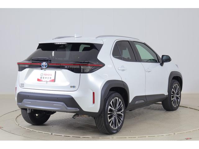 ヤリスクロス ハイブリッドZ アドベンチャー 衝突被害軽減ブレーキ BSM 純正8インチDA 地デジTV 全周囲カメラ レーダークルーズ 車線逸脱警報 オートハイビーム クリアランスソナー シートヒーター ステアリングヒーター 前後ドラレコ LEDヘッドライト ワンオーナー(47枚目)