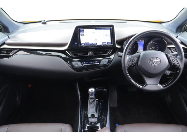 Ｃ－ＨＲ Ｇ　衝突被害軽減ブレーキ　純正９インチナビ　地デジＴＶ　バックカメラ　ＢＳＭ　スマートキー　ＥＴＣ２．０　レーダークルーズ　車線逸脱警報　オートハイビーム　クリアランスソナー　シートヒーター　Ｂｌｕｅｔｏｏｔｈ接続　ドラレコ　ＬＥＤライト　ワンオーナー（12枚目）