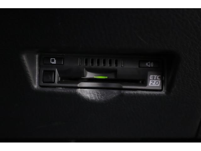 Ｃ－ＨＲ Ｇ　衝突被害軽減ブレーキ　純正９インチナビ　地デジＴＶ　バックカメラ　ＢＳＭ　スマートキー　ＥＴＣ２．０　レーダークルーズ　車線逸脱警報　オートハイビーム　クリアランスソナー　シートヒーター　Ｂｌｕｅｔｏｏｔｈ接続　ドラレコ　ＬＥＤライト　ワンオーナー（30枚目）