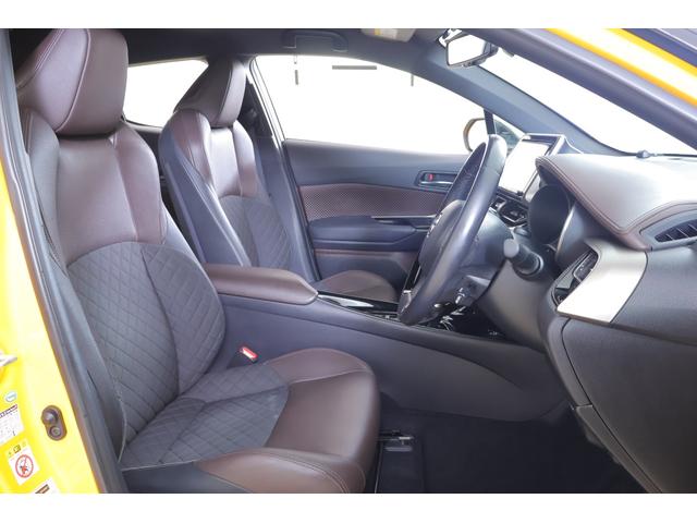 Ｃ－ＨＲ Ｇ　衝突被害軽減ブレーキ　純正９インチナビ　地デジＴＶ　バックカメラ　ＢＳＭ　スマートキー　ＥＴＣ２．０　レーダークルーズ　車線逸脱警報　オートハイビーム　クリアランスソナー　シートヒーター　Ｂｌｕｅｔｏｏｔｈ接続　ドラレコ　ＬＥＤライト　ワンオーナー（35枚目）