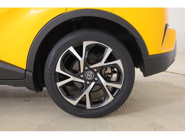 Ｃ－ＨＲ Ｇ　衝突被害軽減ブレーキ　純正９インチナビ　地デジＴＶ　バックカメラ　ＢＳＭ　スマートキー　ＥＴＣ２．０　レーダークルーズ　車線逸脱警報　オートハイビーム　クリアランスソナー　シートヒーター　Ｂｌｕｅｔｏｏｔｈ接続　ドラレコ　ＬＥＤライト　ワンオーナー（47枚目）