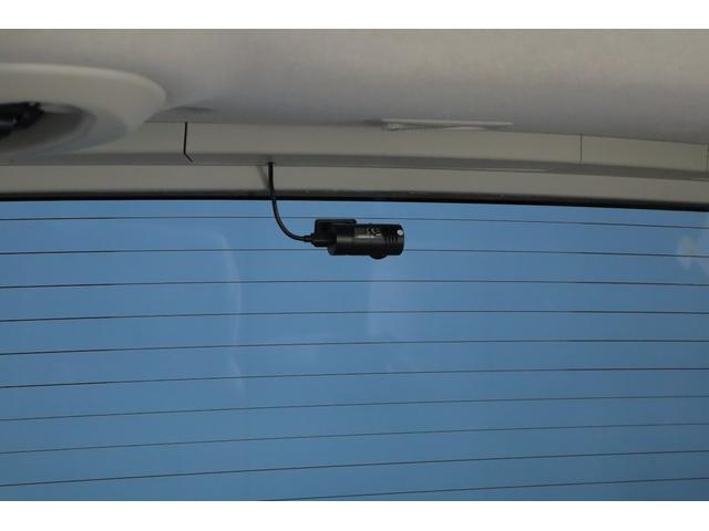 ルーミー カスタムＧ－Ｔ　衝突被害軽減ブレーキ　９インチＤＡ地デジＴＶ　バックカメラ　スマートキー　ＥＴＣ　レーダークルーズ　オートハイビーム　車線逸脱警報　コーナーセンサー　両側電動ドア　先行車発進告知機能　シートヒーター　前後ドラレコ　ＬＥＤヘッドライト　横滑防止装置（31枚目）