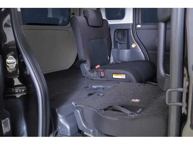 ルーミー カスタムＧ－Ｔ　衝突被害軽減ブレーキ　９インチＤＡ地デジＴＶ　バックカメラ　スマートキー　ＥＴＣ　レーダークルーズ　オートハイビーム　車線逸脱警報　コーナーセンサー　両側電動ドア　先行車発進告知機能　シートヒーター　前後ドラレコ　ＬＥＤヘッドライト　横滑防止装置（41枚目）