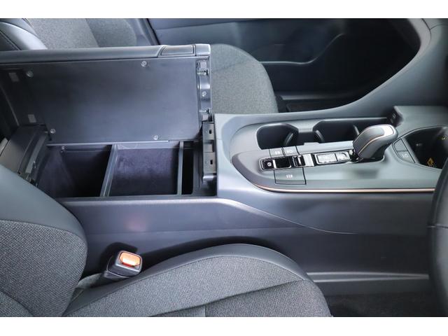 クラウンクロスオーバー Ｇアドバンスド　４ＷＤ　ＧＲフルエアロ　衝突被害軽減ブレーキ　１２．３インチＤＡ　地デジＴＶ　全周囲カメラ　ＢＳＭ　レーダークルーズ　クリアランスソナー　車線逸脱警報　オートハイビーム　ＥＴＣ　前後ドラレコ　ＡＣ１００Ｖ－１５００Ｗ　パワートランク　バイトーン（38枚目）