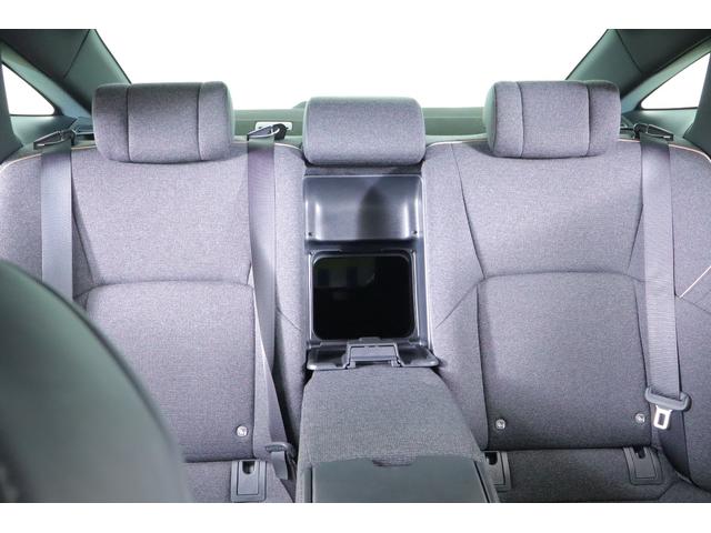 クラウンクロスオーバー Ｇアドバンスド　４ＷＤ　ＧＲフルエアロ　衝突被害軽減ブレーキ　１２．３インチＤＡ　地デジＴＶ　全周囲カメラ　ＢＳＭ　レーダークルーズ　クリアランスソナー　車線逸脱警報　オートハイビーム　ＥＴＣ　前後ドラレコ　ＡＣ１００Ｖ－１５００Ｗ　パワートランク　バイトーン（48枚目）