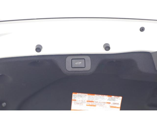 クラウンクロスオーバー Ｇアドバンスド　４ＷＤ　ＧＲフルエアロ　衝突被害軽減ブレーキ　１２．３インチＤＡ　地デジＴＶ　全周囲カメラ　ＢＳＭ　レーダークルーズ　クリアランスソナー　車線逸脱警報　オートハイビーム　ＥＴＣ　前後ドラレコ　ＡＣ１００Ｖ－１５００Ｗ　パワートランク　バイトーン（51枚目）