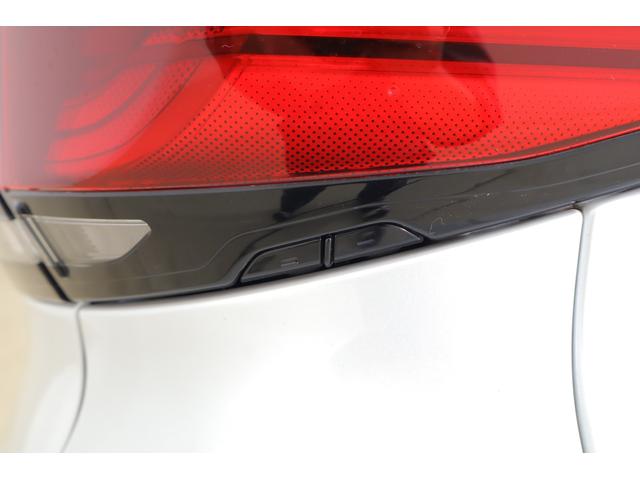 ヴェルファイアハイブリッド Z プレミア 4WD サンルーフ 衝突被害軽減ブレーキ 14インチDAナビ地デジ 全周囲カメラ BSM レーダークルーズ 車線逸脱警報 クリアランスソナー デジタルミラー シートヒーター&クール AC100Vー1500W パワーバックドア 3眼LEDライト(57枚目)