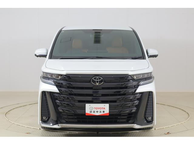 ヴェルファイアハイブリッド Z プレミア 4WD サンルーフ 衝突被害軽減ブレーキ 14インチDAナビ地デジ 全周囲カメラ BSM レーダークルーズ 車線逸脱警報 クリアランスソナー デジタルミラー シートヒーター&クール AC100Vー1500W パワーバックドア 3眼LEDライト(58枚目)