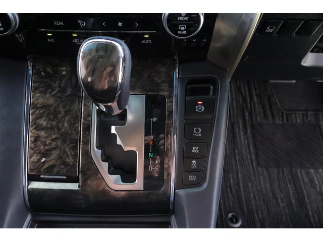 ヴェルファイアハイブリッド ゴールデンアイズII 4WD 衝突被害軽減ブレーキ BSM レーダークルーズ JBLプレミアムナビ 地デジTV 全周囲カメラ 13.3インチリアエンター ETC2.0 デジタルミラー 前後ドラレコ AC100V-1500W 3眼LEDライト パワーバックドア(28枚目)