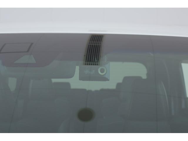 ヴェルファイアハイブリッド ゴールデンアイズII 4WD 衝突被害軽減ブレーキ BSM レーダークルーズ JBLプレミアムナビ 地デジTV 全周囲カメラ 13.3インチリアエンター ETC2.0 デジタルミラー 前後ドラレコ AC100V-1500W 3眼LEDライト パワーバックドア(38枚目)