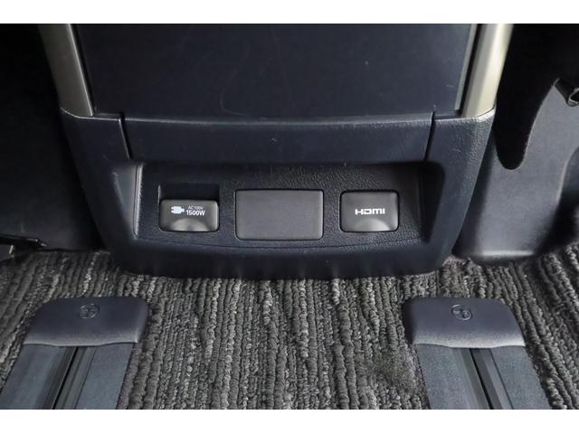 ヴェルファイアハイブリッド ゴールデンアイズII 4WD 衝突被害軽減ブレーキ BSM レーダークルーズ JBLプレミアムナビ 地デジTV 全周囲カメラ 13.3インチリアエンター ETC2.0 デジタルミラー 前後ドラレコ AC100V-1500W 3眼LEDライト パワーバックドア(47枚目)