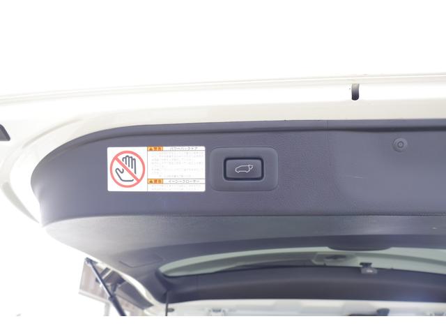 ヴェルファイアハイブリッド ゴールデンアイズII 4WD 衝突被害軽減ブレーキ BSM レーダークルーズ JBLプレミアムナビ 地デジTV 全周囲カメラ 13.3インチリアエンター ETC2.0 デジタルミラー 前後ドラレコ AC100V-1500W 3眼LEDライト パワーバックドア(51枚目)