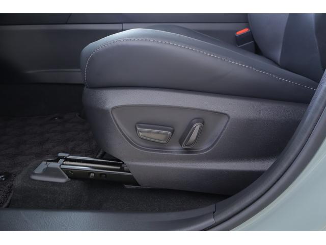 クラウンクロスオーバー RS ランドスケープ 4WD 12.3インチDAナビ地デジ 全周囲カメラ BSM レーダークルーズ 衝突被害軽減ブレーキ 車線逸脱警報 クリアランスソナー 本革 シートヒーター&クール AC100V-1500W 前後ドラレコ 4眼LEDライト バイトーン(47枚目)