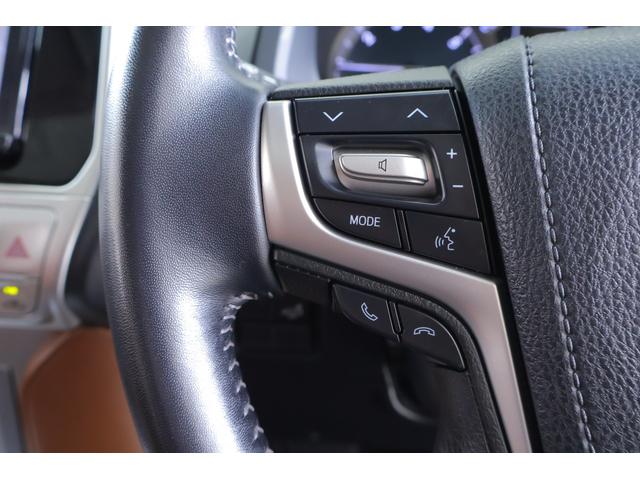 ランドクルーザープラド TX Lパッケージ 70thアニバーサリーリミテッド 4WD サンルーフ 衝突被害軽減ブレーキ 純正9型ナビ 地デジTV バックカメラ ETC2.0 レーダークルーズ 車線逸脱警報 オートハイビーム 本革 シートヒーター&クール クリアランスソナー 前後ドラレコ(20枚目)