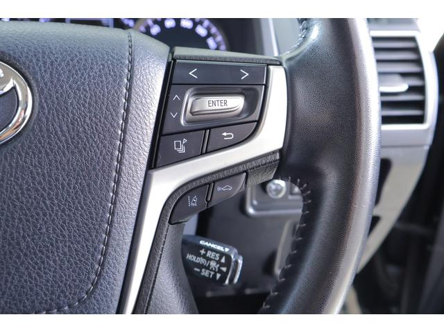 ランドクルーザープラド TX Lパッケージ 70thアニバーサリーリミテッド 4WD サンルーフ 衝突被害軽減ブレーキ 純正9型ナビ 地デジTV バックカメラ ETC2.0 レーダークルーズ 車線逸脱警報 オートハイビーム 本革 シートヒーター&クール クリアランスソナー 前後ドラレコ(21枚目)