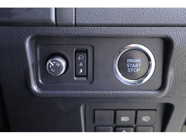 ランドクルーザープラド TX Lパッケージ 70thアニバーサリーリミテッド 4WD サンルーフ 衝突被害軽減ブレーキ 純正9型ナビ 地デジTV バックカメラ ETC2.0 レーダークルーズ 車線逸脱警報 オートハイビーム 本革 シートヒーター&クール クリアランスソナー 前後ドラレコ(28枚目)