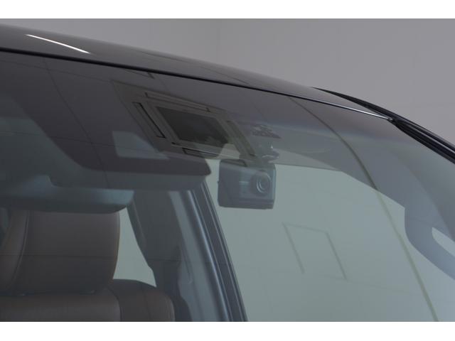 ランドクルーザープラド TX Lパッケージ 70thアニバーサリーリミテッド 4WD サンルーフ 衝突被害軽減ブレーキ 純正9型ナビ 地デジTV バックカメラ ETC2.0 レーダークルーズ 車線逸脱警報 オートハイビーム 本革 シートヒーター&クール クリアランスソナー 前後ドラレコ(34枚目)