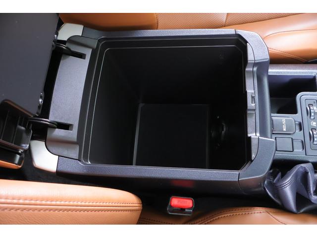 ランドクルーザープラド TX Lパッケージ 70thアニバーサリーリミテッド 4WD サンルーフ 衝突被害軽減ブレーキ 純正9型ナビ 地デジTV バックカメラ ETC2.0 レーダークルーズ 車線逸脱警報 オートハイビーム 本革 シートヒーター&クール クリアランスソナー 前後ドラレコ(36枚目)