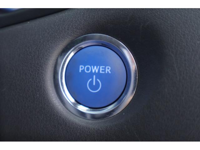 クラウンハイブリッド RSアドバンス 衝突被害軽減ブレーキ 純正ナビ 地デジTV 全周囲カメラ BSM レーダークルーズ オートハイビーム 車線逸脱警報 クリアランスソナー ETC2.0 本革 シートヒーター&クール パワーシート AC100V電源 ドラレコ 3眼LEDライト(27枚目)