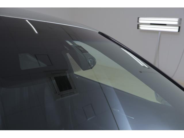 クラウンハイブリッド RSアドバンス 衝突被害軽減ブレーキ 純正ナビ 地デジTV 全周囲カメラ BSM レーダークルーズ オートハイビーム 車線逸脱警報 クリアランスソナー ETC2.0 本革 シートヒーター&クール パワーシート AC100V電源 ドラレコ 3眼LEDライト(38枚目)