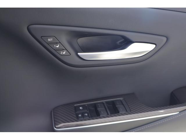 クラウンハイブリッド RSアドバンス 衝突被害軽減ブレーキ 純正ナビ 地デジTV 全周囲カメラ BSM レーダークルーズ オートハイビーム 車線逸脱警報 クリアランスソナー ETC2.0 本革 シートヒーター&クール パワーシート AC100V電源 ドラレコ 3眼LEDライト(42枚目)