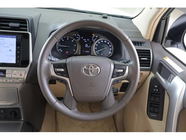 ランドクルーザープラド TX Lパッケージ マットブラックエディション 4WD サンルーフ 衝突被害軽減ブレーキ 純正9型ナビ 地デジTV バックカメラ レーダークルーズ 車線逸脱警報 オートハイビーム 本革 シートヒーター&クール クリアランスソナー 前後ドラレコ ワンオーナー(13枚目)