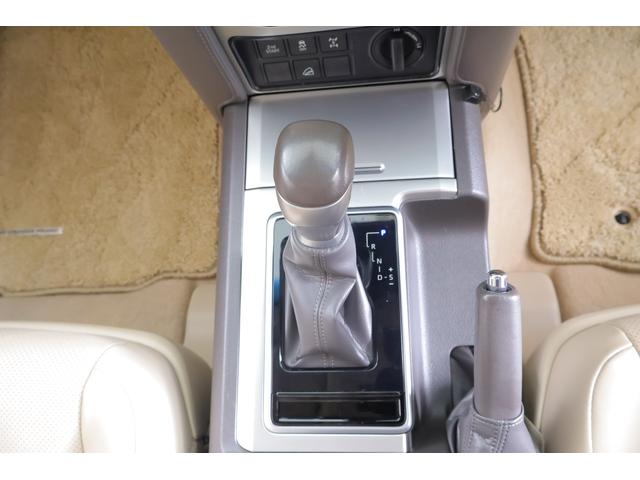 ランドクルーザープラド TX Lパッケージ マットブラックエディション 4WD サンルーフ 衝突被害軽減ブレーキ 純正9型ナビ 地デジTV バックカメラ レーダークルーズ 車線逸脱警報 オートハイビーム 本革 シートヒーター&クール クリアランスソナー 前後ドラレコ ワンオーナー(26枚目)