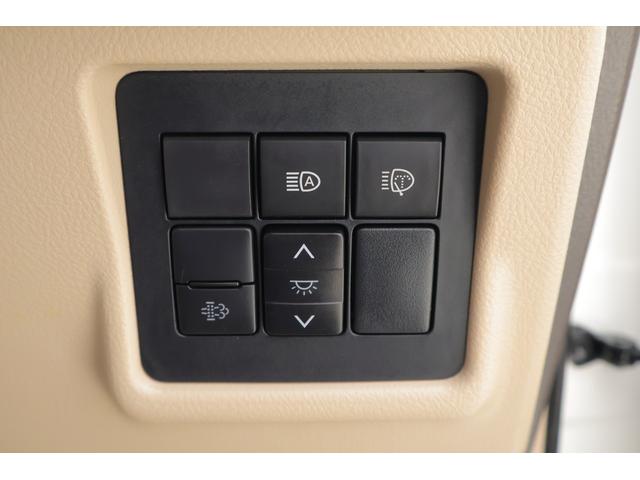 ランドクルーザープラド TX Lパッケージ マットブラックエディション 4WD サンルーフ 衝突被害軽減ブレーキ 純正9型ナビ 地デジTV バックカメラ レーダークルーズ 車線逸脱警報 オートハイビーム 本革 シートヒーター&クール クリアランスソナー 前後ドラレコ ワンオーナー(28枚目)