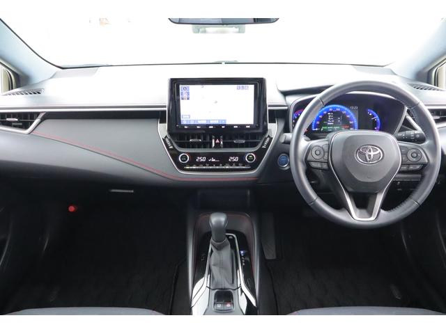 カローラスポーツ ハイブリッドＧ　Ｚ　衝突被害軽減ブレーキ　純正９インチナビ　地デジＴＶ　バックカメラ　スマートキー　ＥＴＣ　レーダークルーズ　車線逸脱警報　オートハイビーム　Ｂｌｕｅｔｏｏｔｈ接続　ＬＥＤヘッドライト　純正１８インチＡＷ　横滑り防止装置（12枚目）