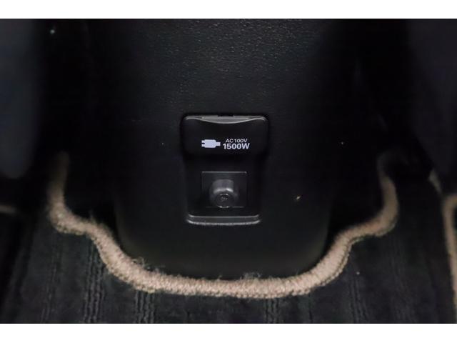 アクア Z 衝突被害軽減ブレーキ 純正10.5型DAナビ 地デジTV 全周囲カメラ BSM レーダークルーズ オートハイビーム ETC2.0 前後ドラレコ 車線逸脱警報 クリアランスソナー LEDライト シートヒーター AC100V1500W 横滑防止装置 ワンオーナー(46枚目)