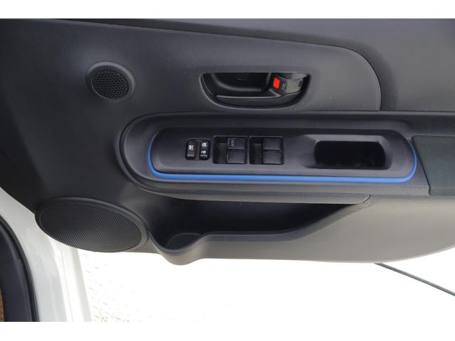 アクア S 純正SDナビ 地デジTV バックカメラ ETC シートヒーター 電動格納ミラー Bluetooth接続 キーレス 横滑り防止装置 ワンオーナー(28枚目)