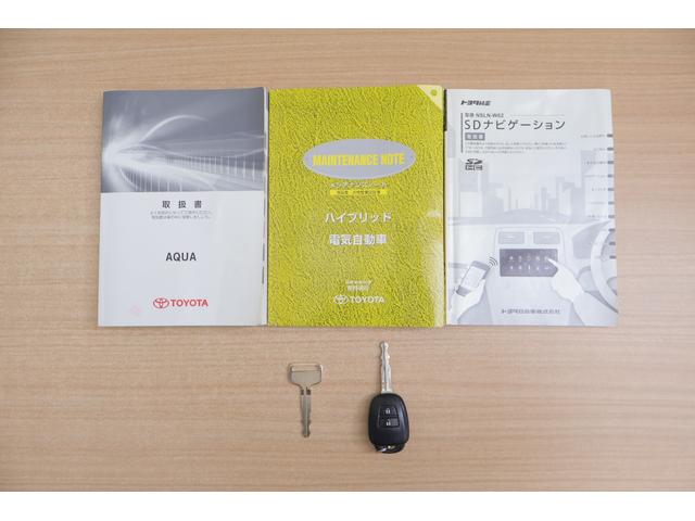 アクア S 純正SDナビ 地デジTV バックカメラ ETC シートヒーター 電動格納ミラー Bluetooth接続 キーレス 横滑り防止装置 ワンオーナー(41枚目)