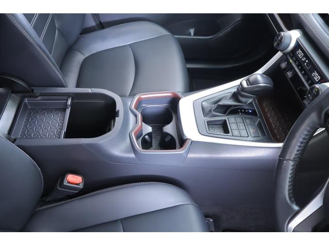 RAV4 G 4WD モデリスタフルエアロ 衝突被害軽減ブレーキ 純正9インチナビ 地デジTV バックカメラ BSM レーダークルーズ 車線逸脱警報 クリアランスソナー オートハイビーム ETC2.0 ドラレコ シートヒーター ステアリングヒーター パワーバックドア(33枚目)