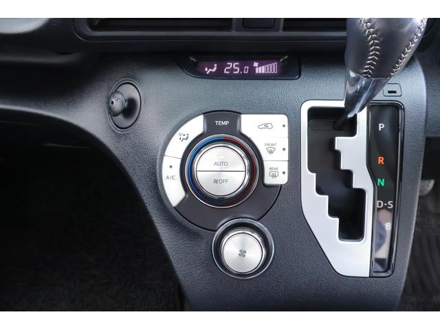 シエンタ G 衝突被害軽減ブレーキ 純正9インチナビ 地デジTV 全周囲カメラ スマートキー ETC2.0 クリアランスソナー 車線逸脱警報 オートハイビーム 両側電動ドア ドラレコ 先行車発進告知機能 Bluetooth接続 LEDライト 横滑防止装置 当社社用車(26枚目)