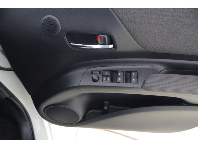 シエンタ G 衝突被害軽減ブレーキ 純正9インチナビ 地デジTV 全周囲カメラ スマートキー ETC2.0 クリアランスソナー 車線逸脱警報 オートハイビーム 両側電動ドア ドラレコ 先行車発進告知機能 Bluetooth接続 LEDライト 横滑防止装置 当社社用車(36枚目)