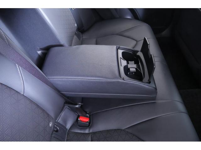 カムリ ＷＳレザーパッケージ　衝突被害軽減ブレーキ　９インチＤＡナビ　バックカメラ　ＢＳＭ　スマートキー　ＥＴＣ２．０　レーダークルーズ　車線逸脱警報　オートハイビーム　クリアランスソナー　シートヒーター　パワーシート　ＬＥＤヘッドライト　前後ドラレコ　横滑り防止装置（46枚目）