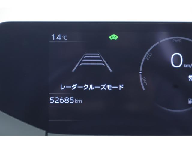 プリウス Ｚ　４ＷＤ　モデリスタフルエアロ　衝突被害軽減ブレーキ　パノラマルーフ　１２．３インチＤＡ　地デジＴＶ　全周囲カメラ　ＢＳＭ　レーダークルーズ　車線逸脱警報　ＥＴＣ２．０　シートヒーター＆クール　ＡＣ１００Ｖー１５００Ｗ　デジタルミラー　前後ドラレコ（24枚目）