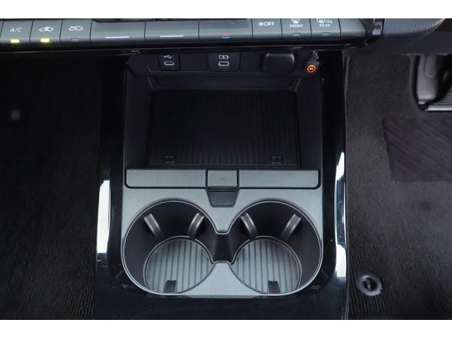 プリウス Ｚ　４ＷＤ　モデリスタフルエアロ　衝突被害軽減ブレーキ　パノラマルーフ　１２．３インチＤＡ　地デジＴＶ　全周囲カメラ　ＢＳＭ　レーダークルーズ　車線逸脱警報　ＥＴＣ２．０　シートヒーター＆クール　ＡＣ１００Ｖー１５００Ｗ　デジタルミラー　前後ドラレコ（29枚目）