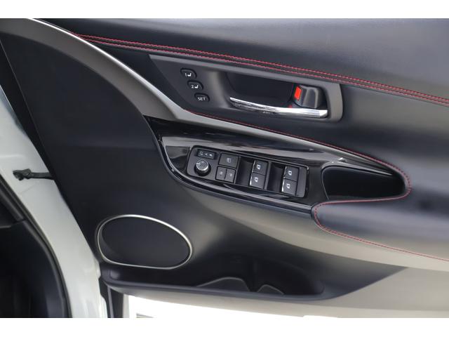 ハリアー プログレス　メタルアンド　レザーパッケージ　モデリスタエアロ　衝突被害軽減ブレーキ　サンルーフ　純正ＪＢＬプレミアムナビ　地デジＴＶ　全周囲カメラ　レーダークルーズ　ＥＴＣ　クリアランスソナー　車線逸脱警報　シートヒーター＆クール　パワーバックドア　前後ドラレコ（39枚目）