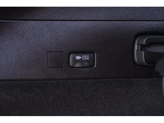 ハリアー プログレス　メタルアンド　レザーパッケージ　モデリスタエアロ　衝突被害軽減ブレーキ　サンルーフ　純正ＪＢＬプレミアムナビ　地デジＴＶ　全周囲カメラ　レーダークルーズ　ＥＴＣ　クリアランスソナー　車線逸脱警報　シートヒーター＆クール　パワーバックドア　前後ドラレコ（47枚目）